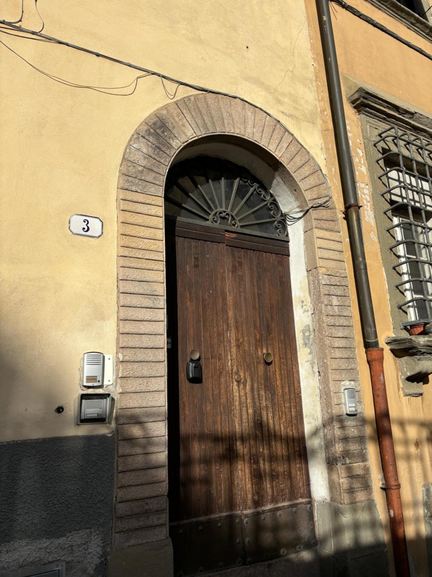 Casa Alice Lucca Centro Apartment ภายนอก รูปภาพ