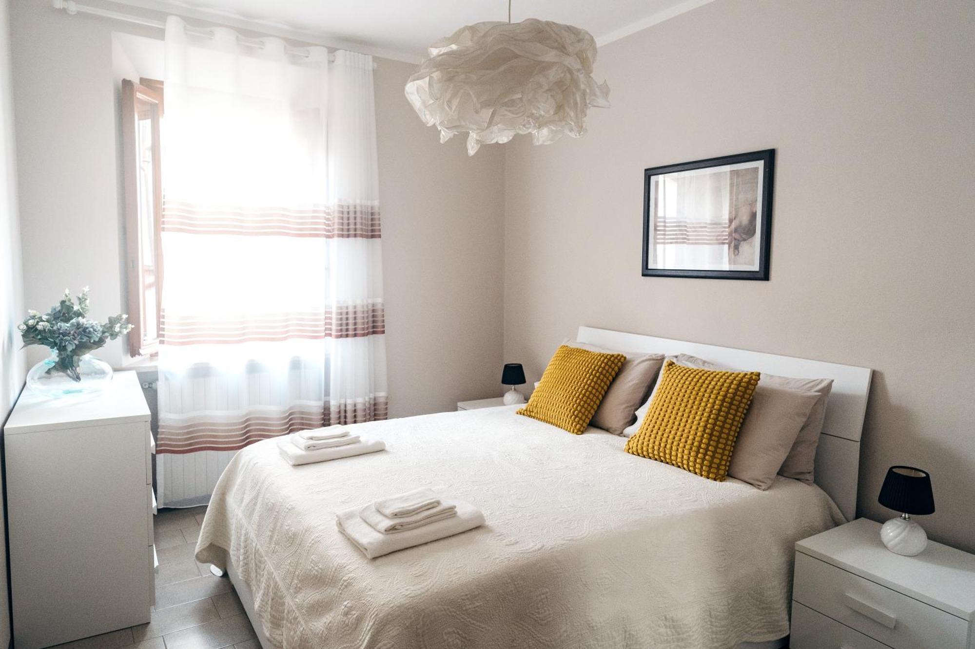 Casa Alice Lucca Centro Apartment ภายนอก รูปภาพ